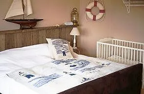 B&B Oesterhoeve Oostende Bed & Breakfast